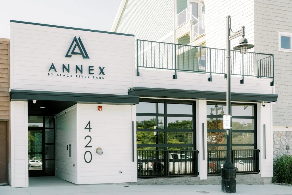 Annex by Black River Barn #8