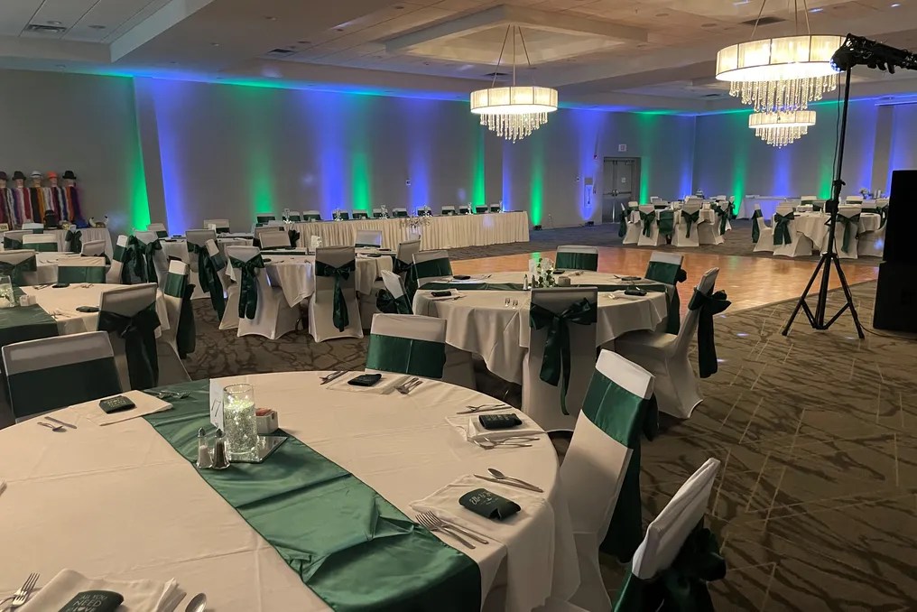 Holiday Inn Bloomington - Normal #1