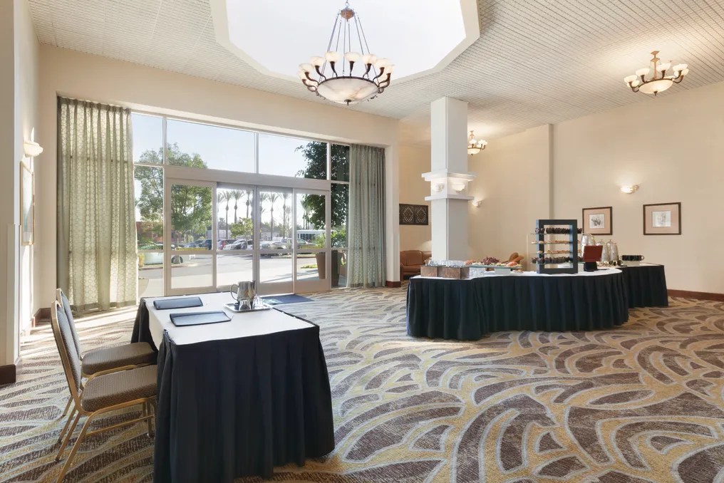Embassy Suites Anaheim South #23