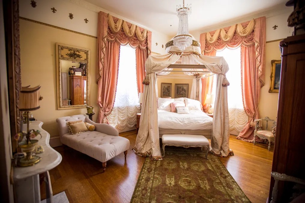 Jefferson Street Mansion by Wedgewood Weddings #5