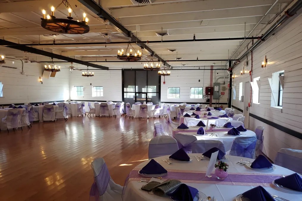 Bay Path Barn #10
