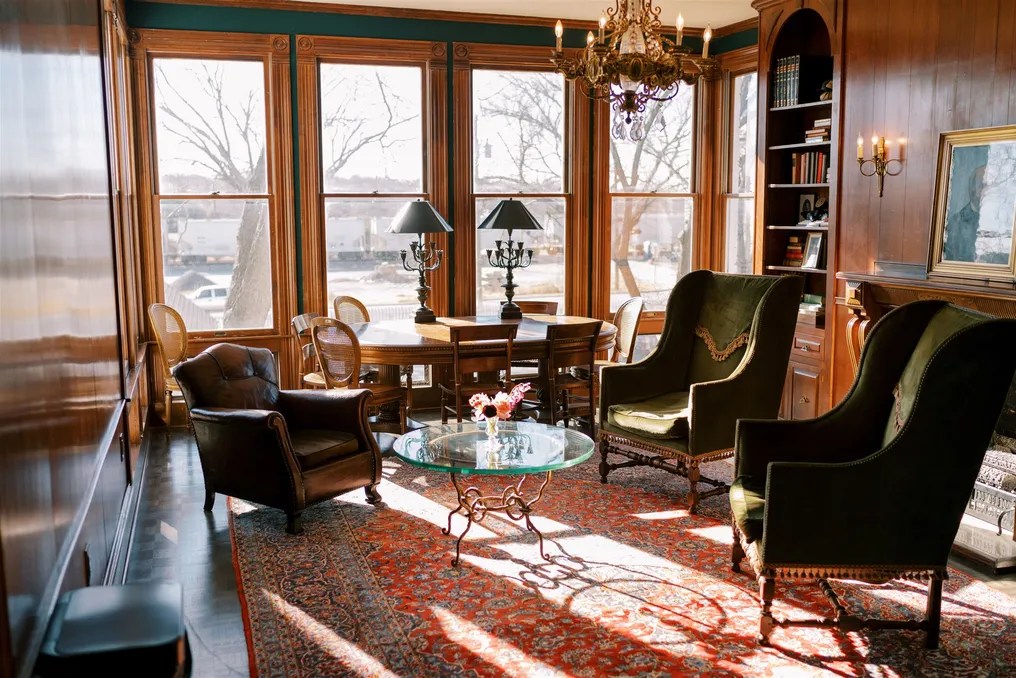 Woodbine Mansion #25