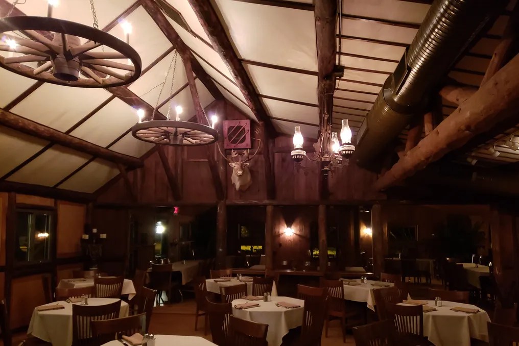 Tamarack Lodge & Glamping Resort #25