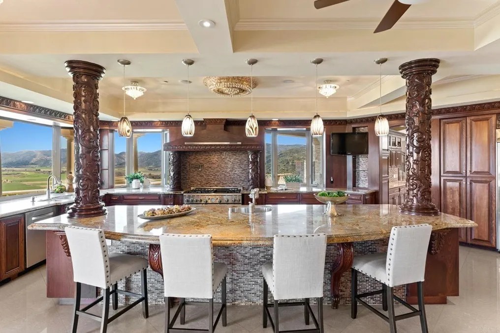 Chateau Escondido #70