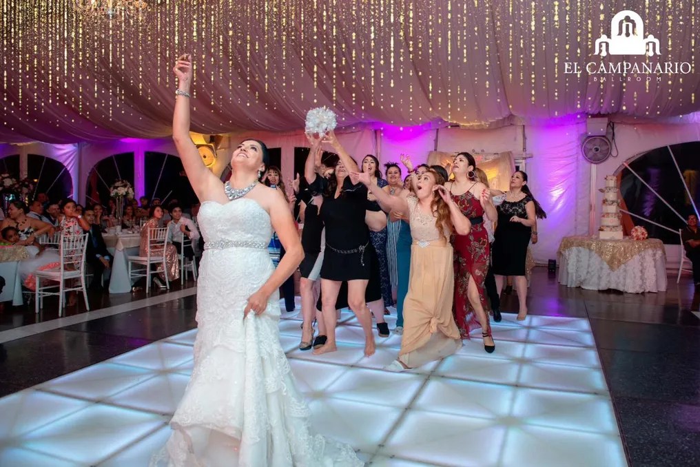 Campanario ballroom #25