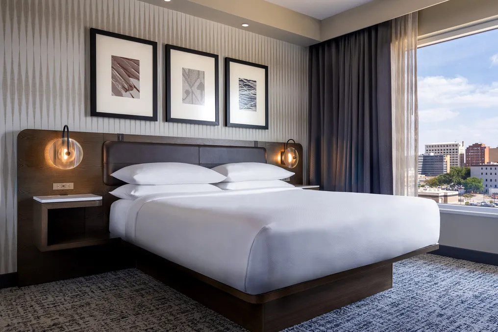 Delta Hotel by Marriott Wichita Falls Convention Center #12
