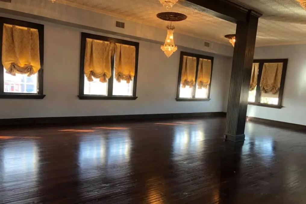 Beckham Hotel and Ballroom #8
