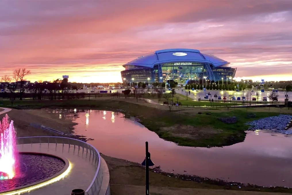 Live! by Loews Arlington Texas #2