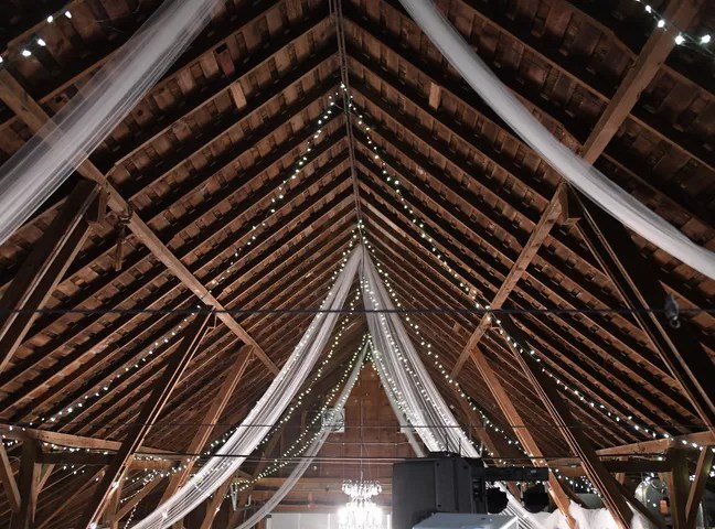 Rustic Rose Barn #18