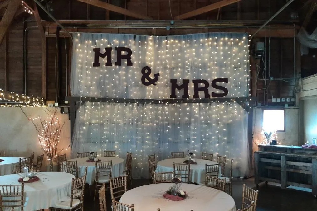 Rustic Rose Barn #35