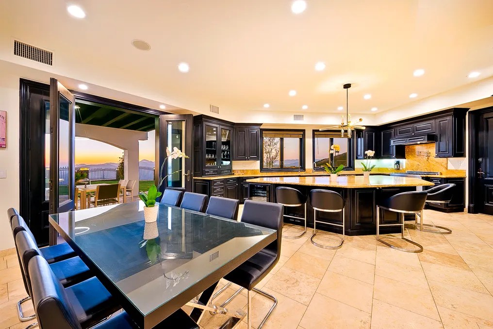 The Malibu Garden Estate #25
