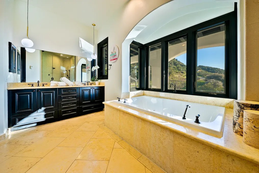 The Malibu Garden Estate #31