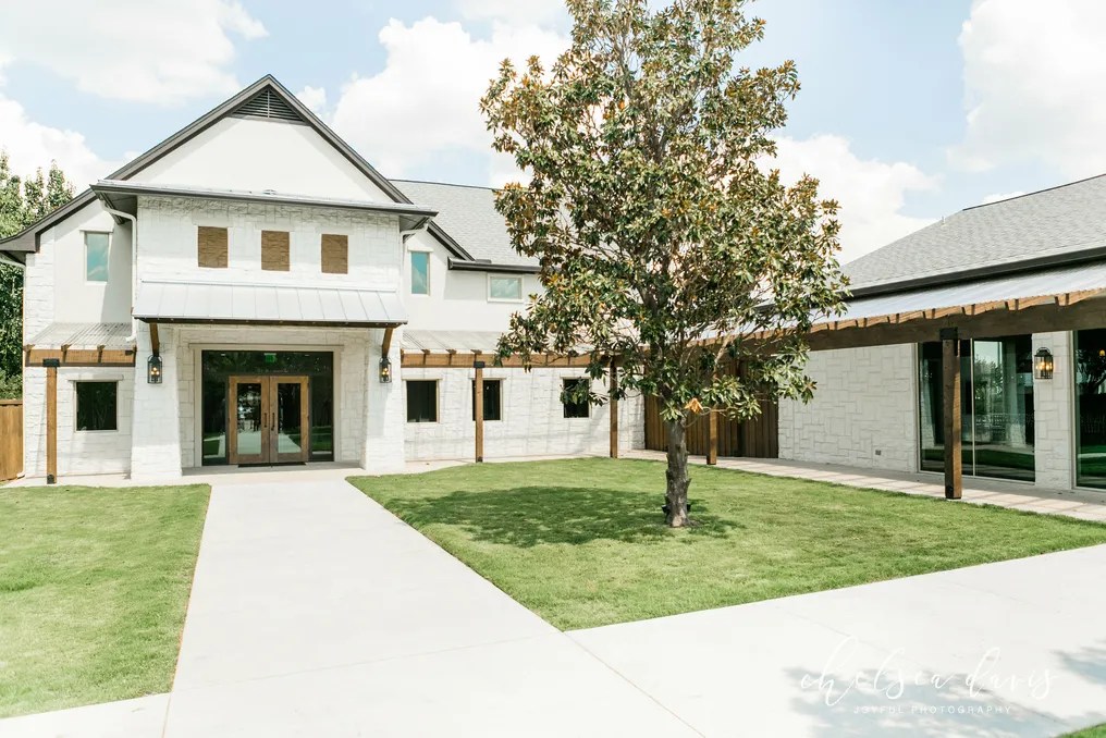 Hidden Pines | Hurst by Walters Wedding Estates #25