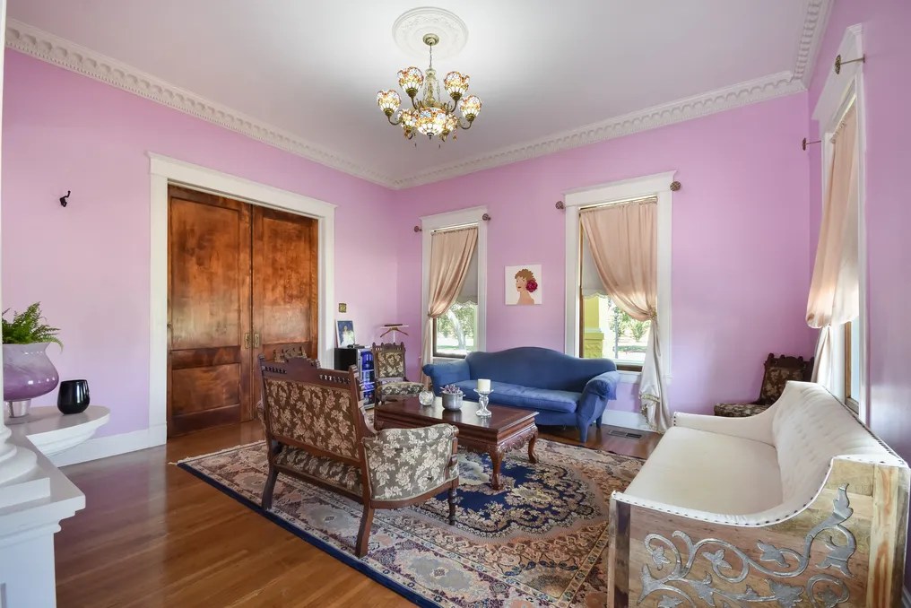 The Taylor Mansion #21