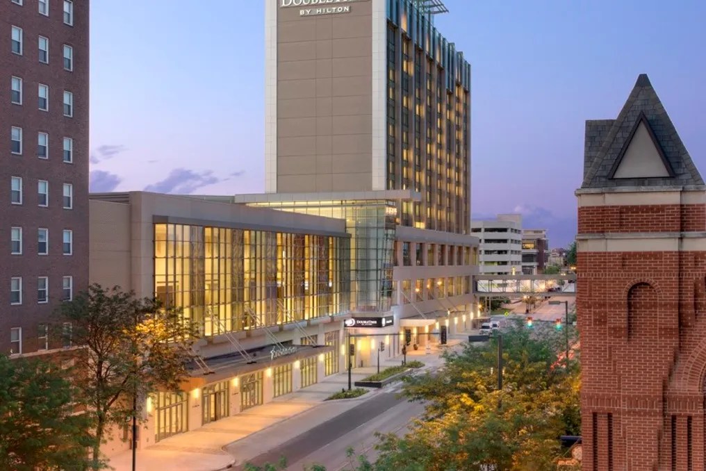 DoubleTree by Hilton Cedar Rapids #11
