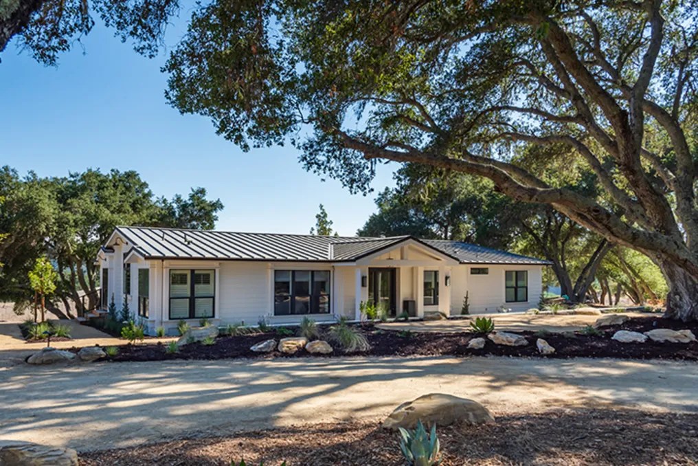 Oak & Vine Vineyard Estate #25