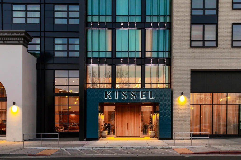 Kissel Uptown Oakland #18