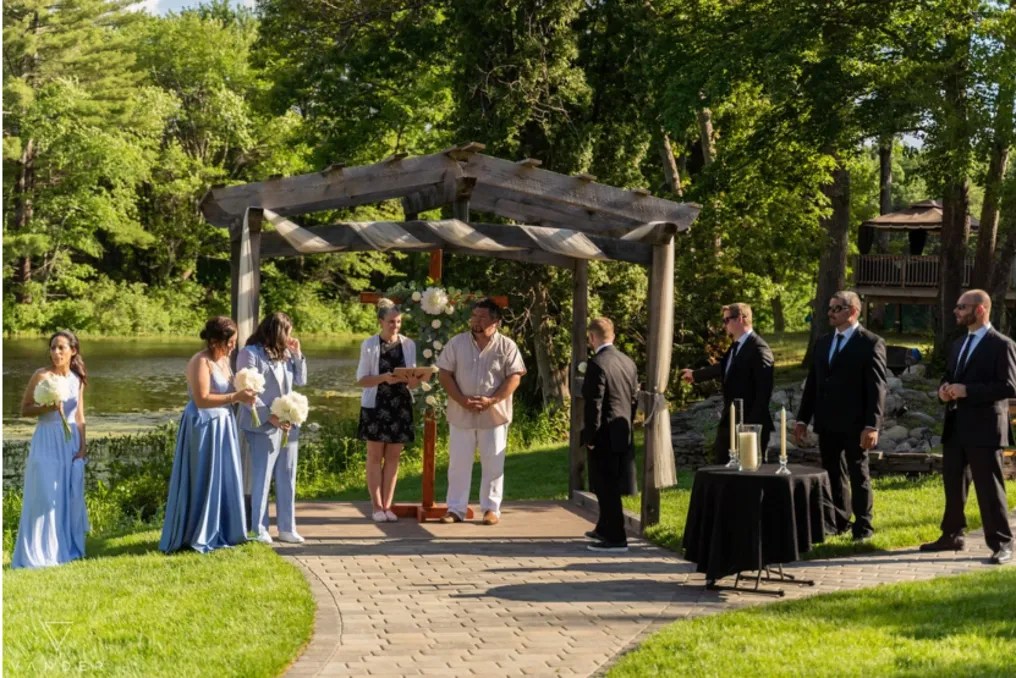 Pondview Weddings and Events #5