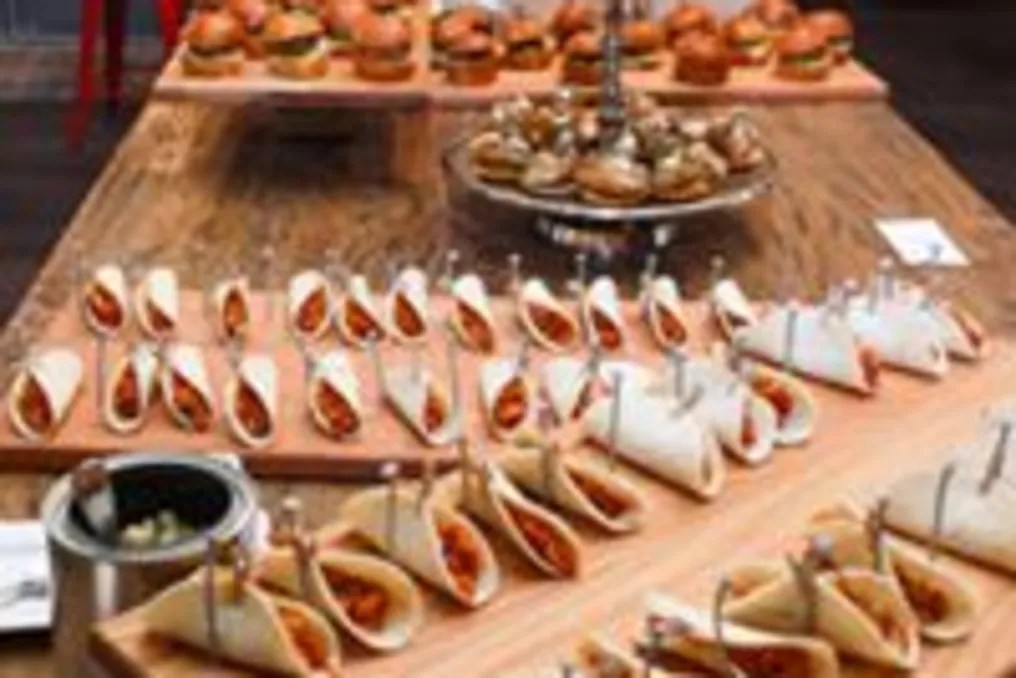 Registry Catering #13