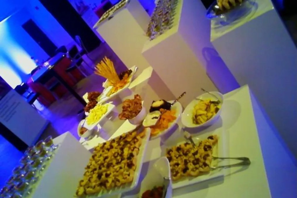 Registry Catering #118