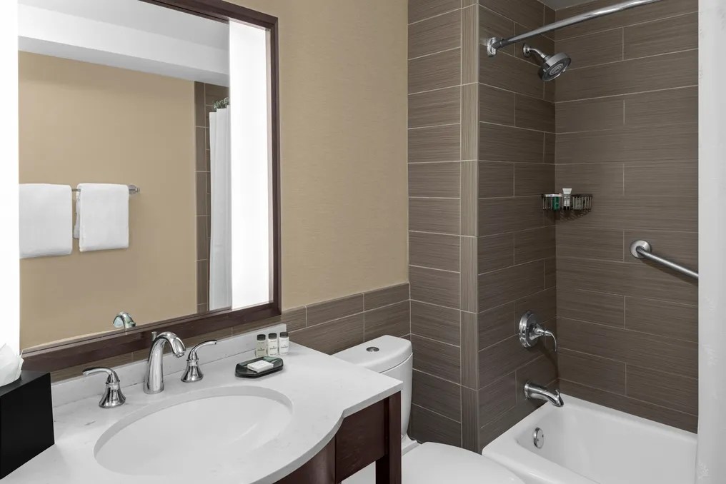 Sheraton Lincoln Harbor #2