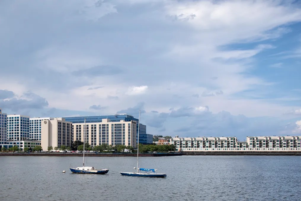 Sheraton Lincoln Harbor #8