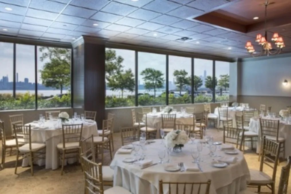 Sheraton Lincoln Harbor #18