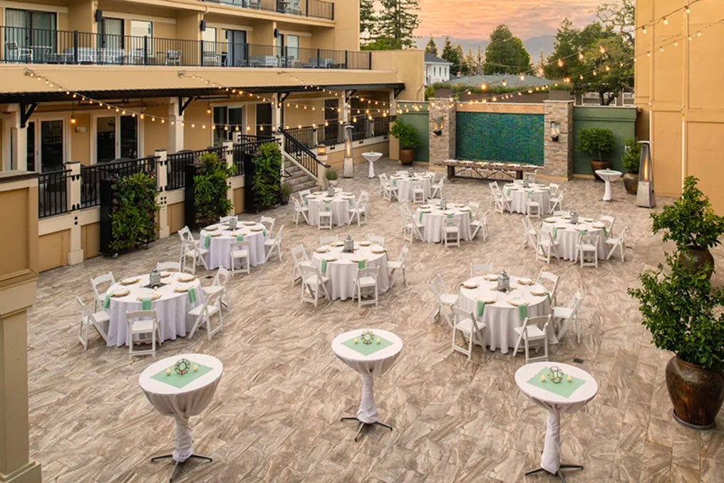 Toll House Hotel #6