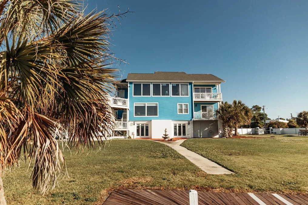 Shoreline Wedding & Event Venue #7