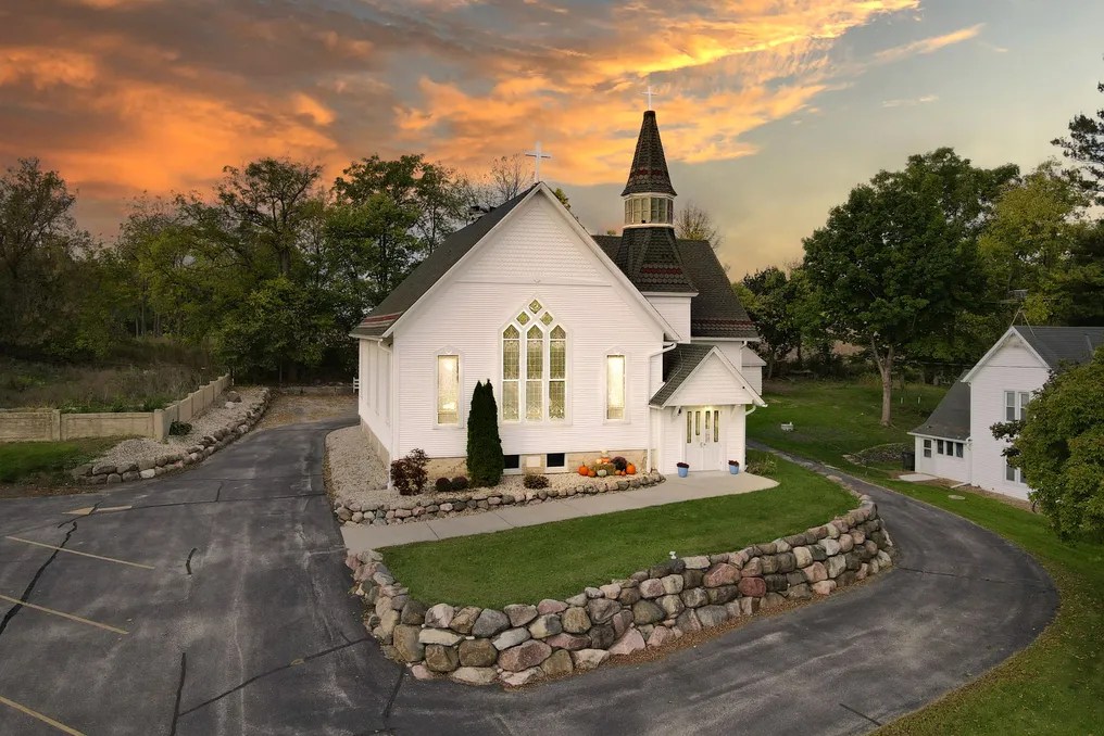 Chapel 1899 #12