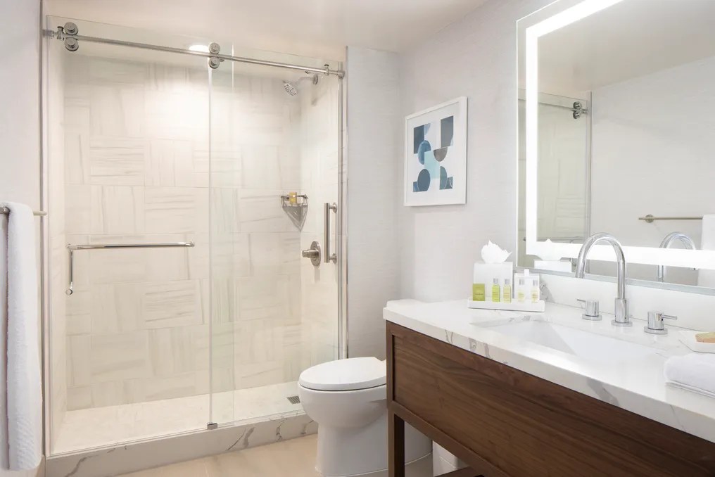 Hilton Santa Monica Hotel & Suites #6