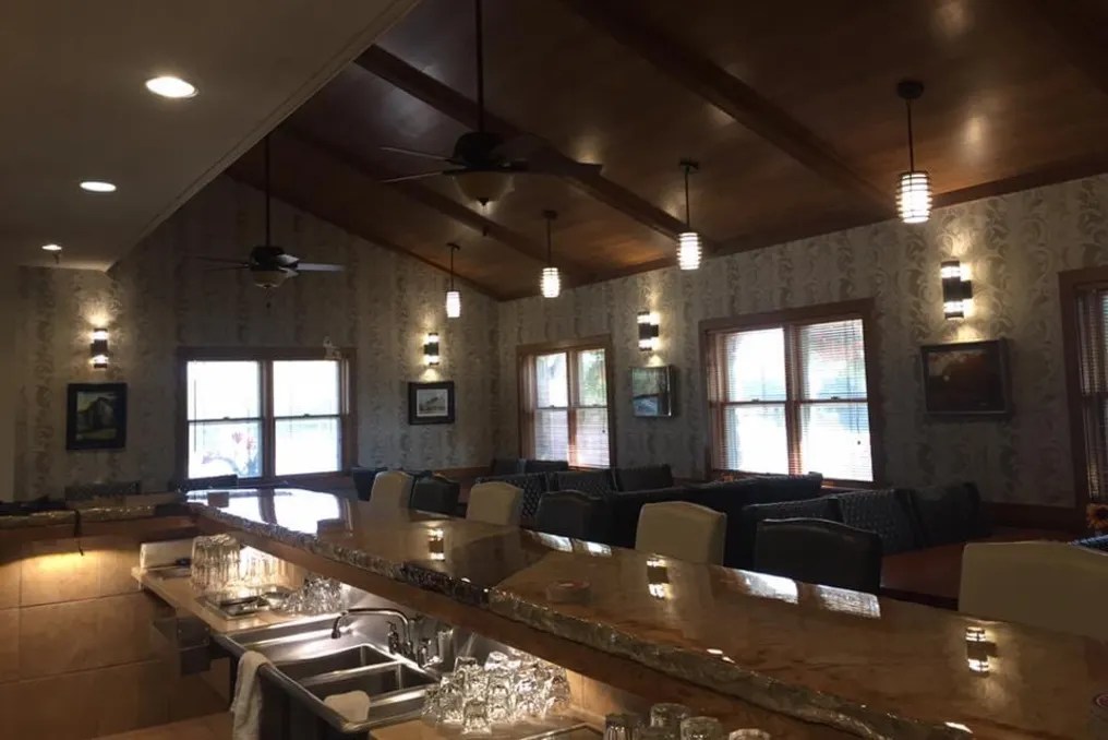 Price Creek Event Center #12