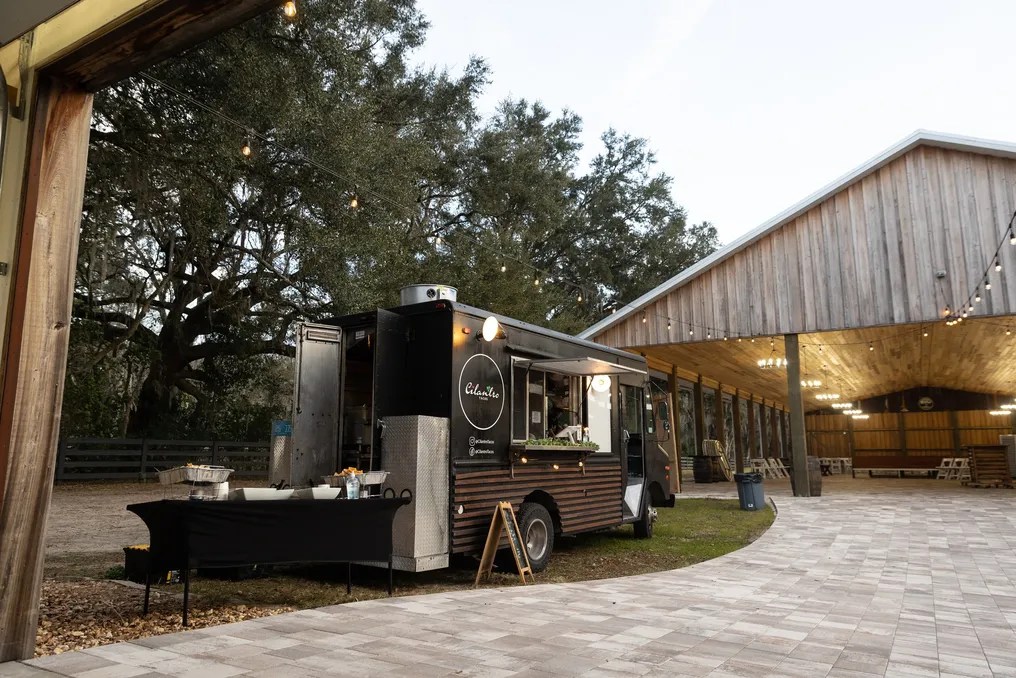 Oak Lane Weddings & Events #24