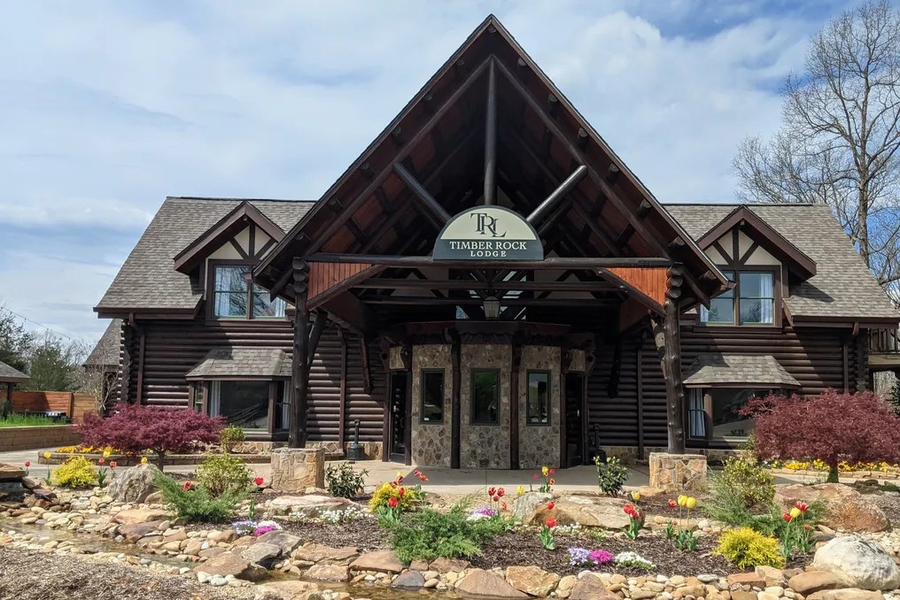 Timber Rock Lodge #13