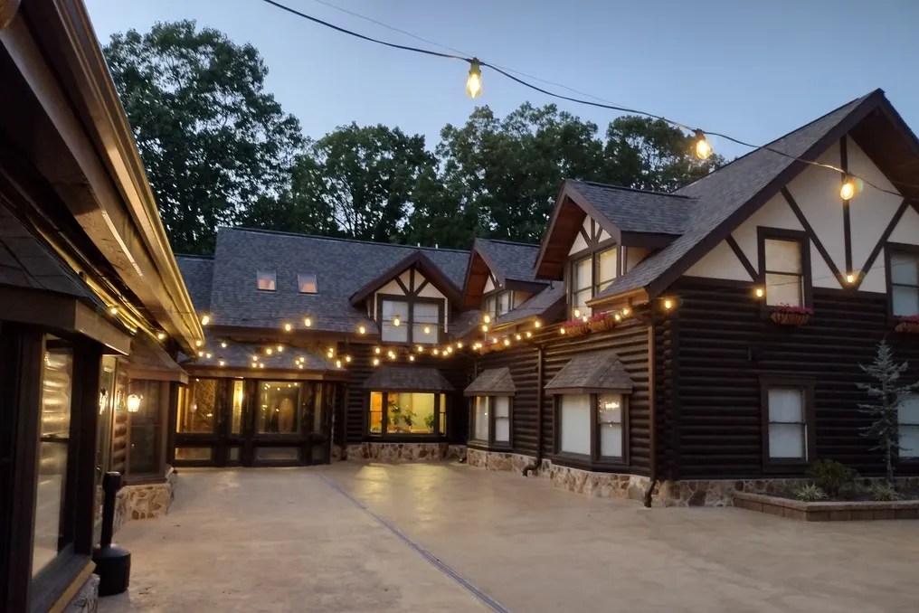 Timber Rock Lodge #17