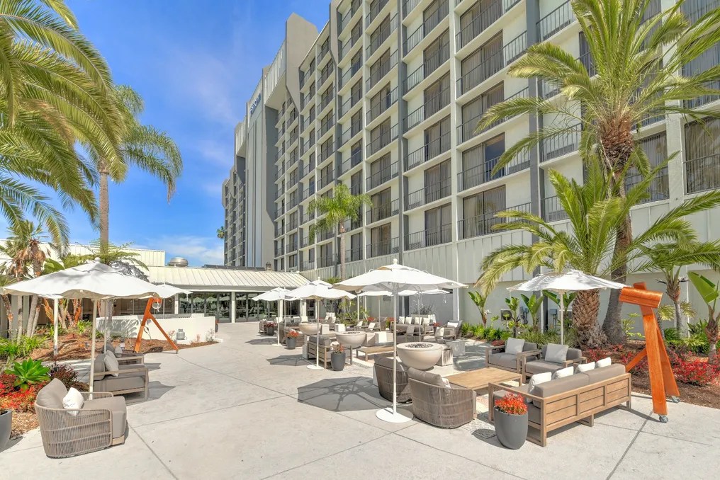 Hilton Irvine Orange County Airports #6