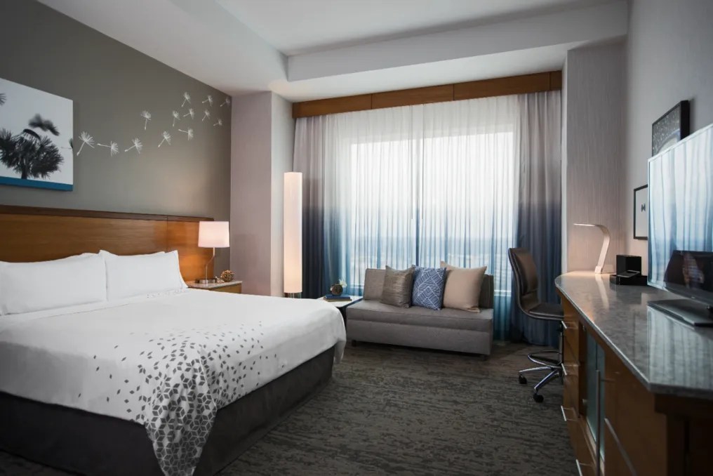 Renaissance Schaumburg Convention Center Hotel #82