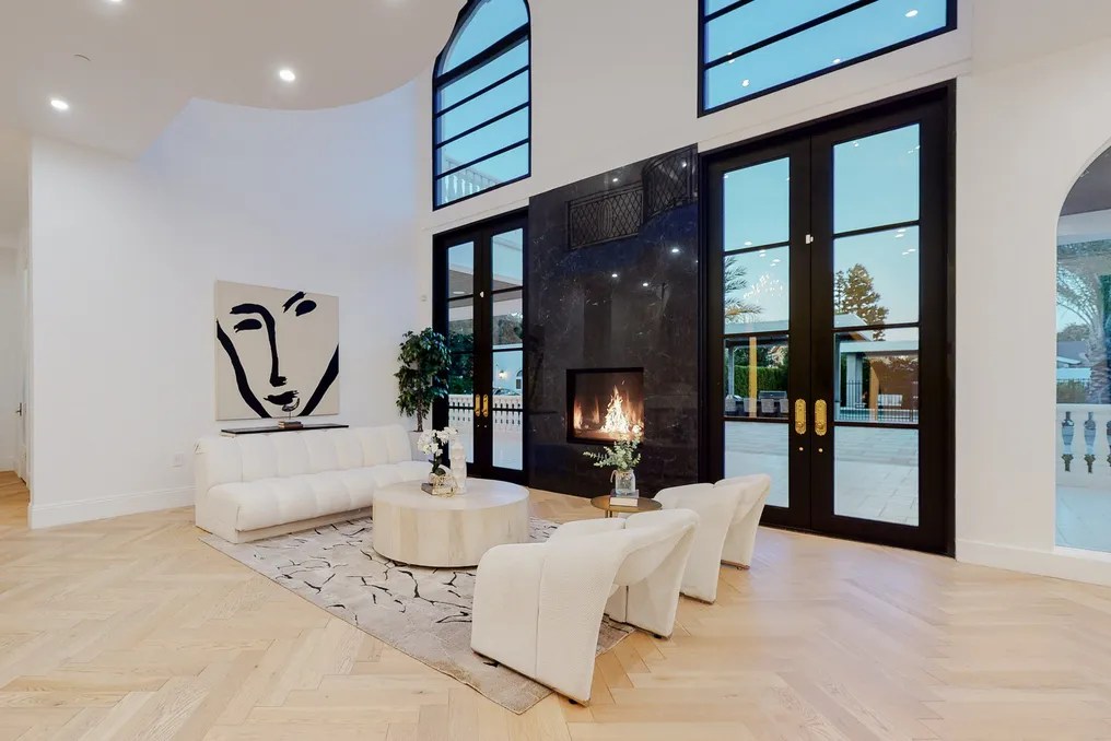 The Valley Villa #14