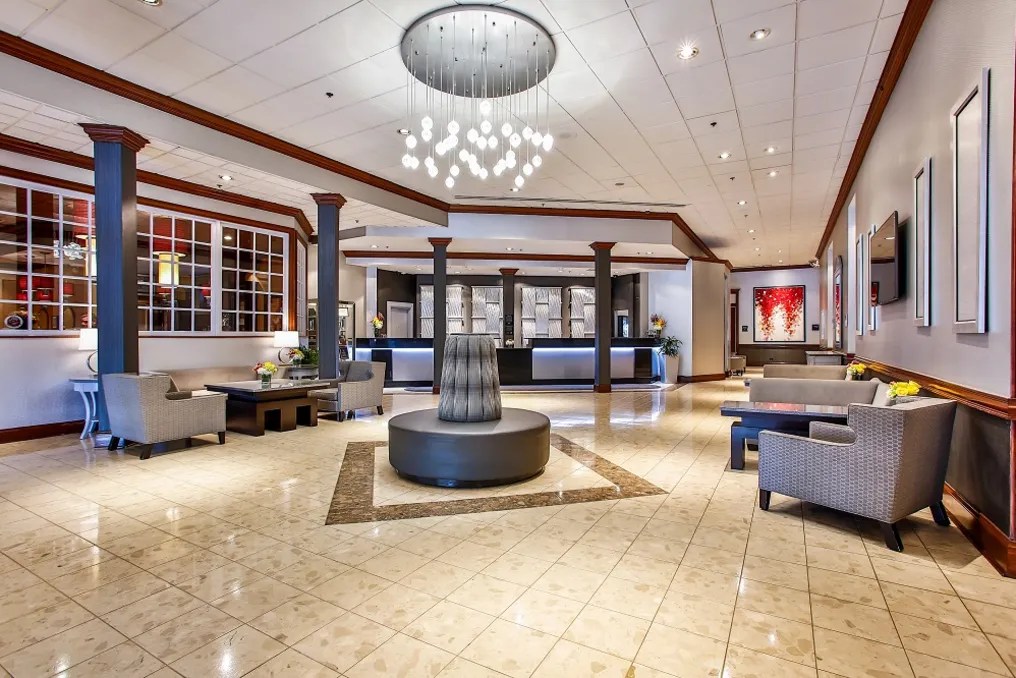 DoubleTree by Hilton Hotel Chicago-Alsip #3