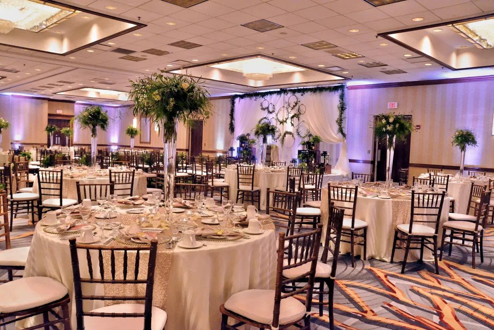 DoubleTree by Hilton Hotel Chicago-Alsip #6