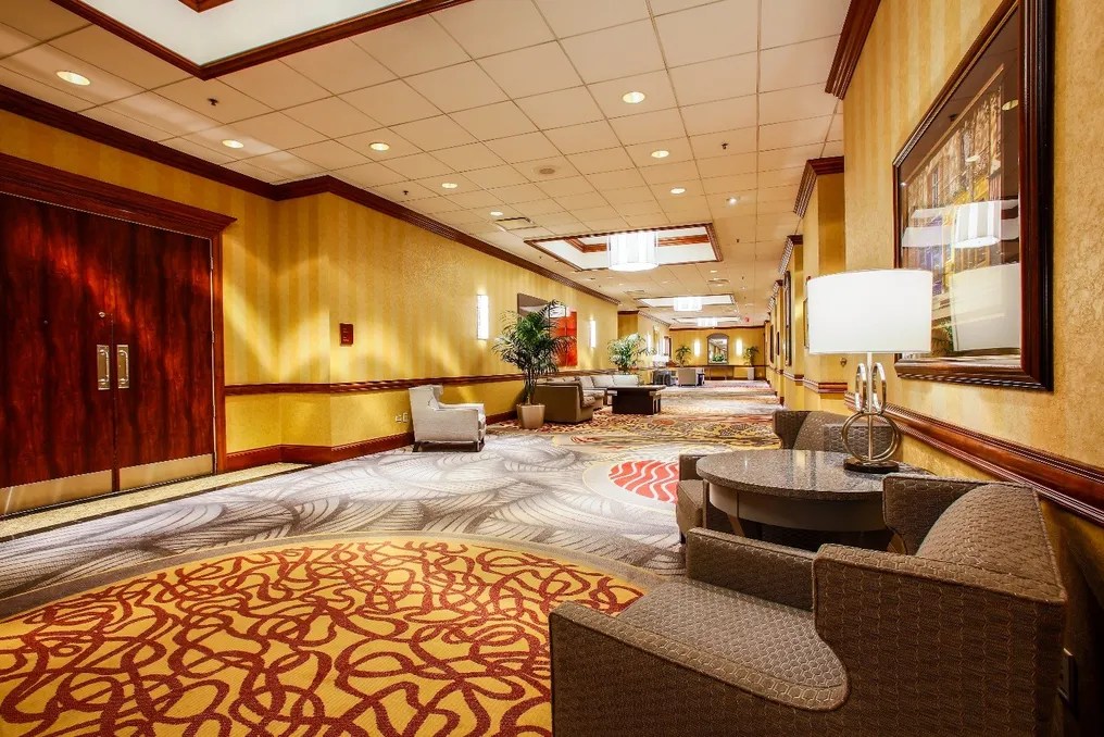 DoubleTree by Hilton Hotel Chicago-Alsip #9