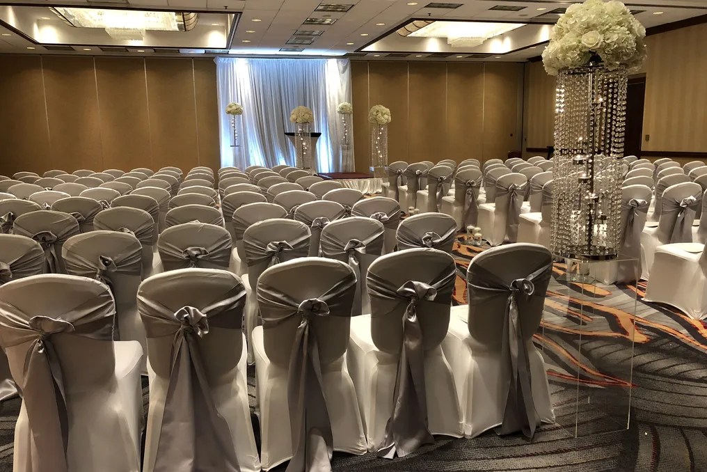 DoubleTree by Hilton Hotel Chicago-Alsip #16