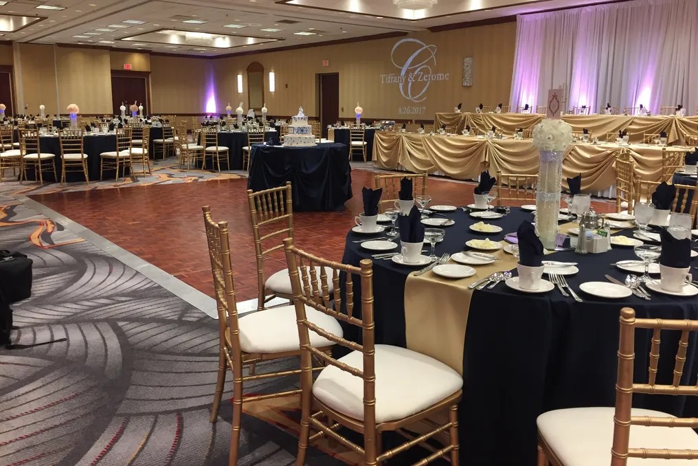 DoubleTree by Hilton Hotel Chicago-Alsip #17