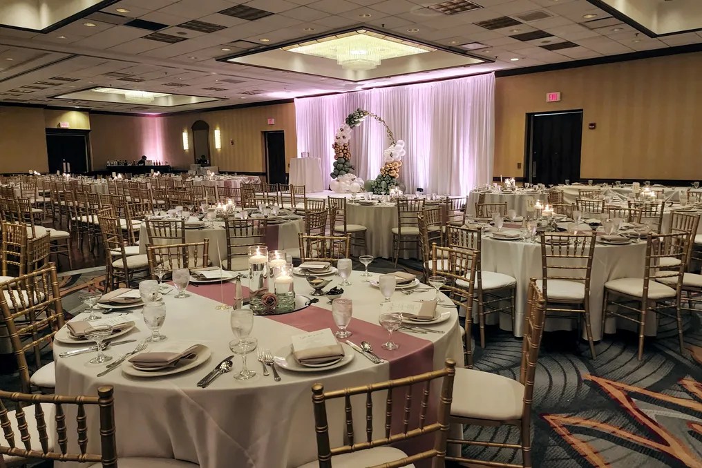 DoubleTree by Hilton Hotel Chicago-Alsip #33