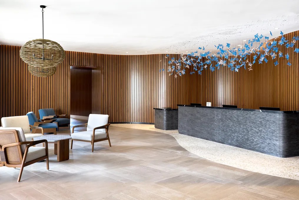 VEA Newport Beach, A Marriott Resort & Spa #8