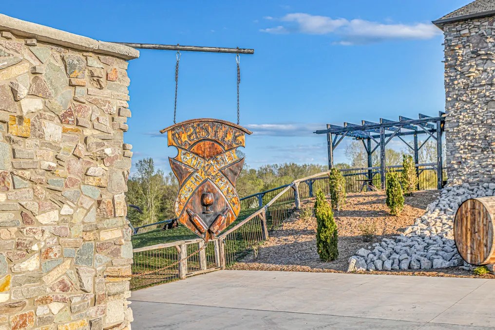 The Castle Vineyard #10