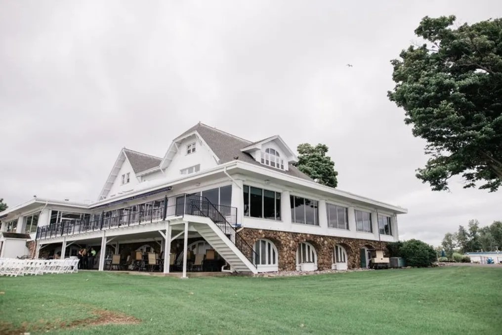 Lake Shore Yacht & Country Club #7