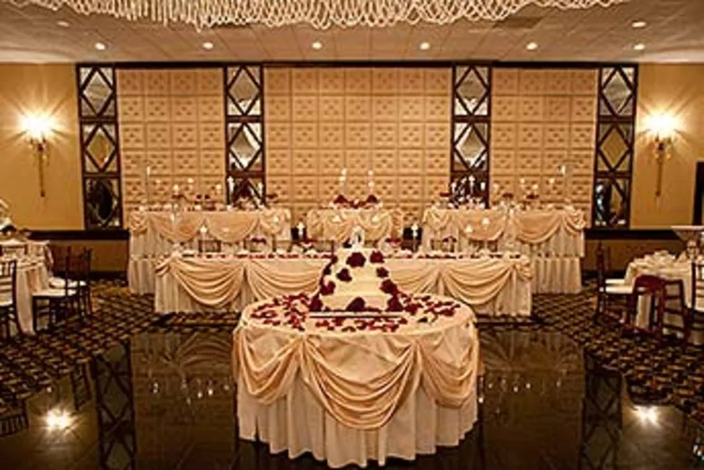 Chateau Ritz #26