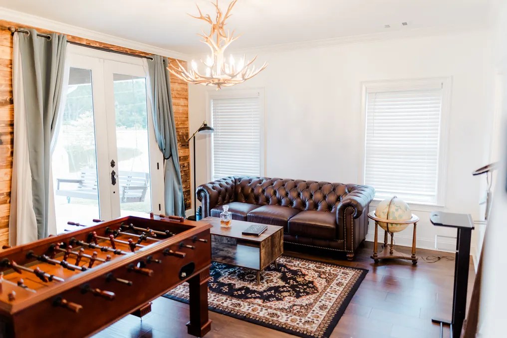 Chateau 1800 #24