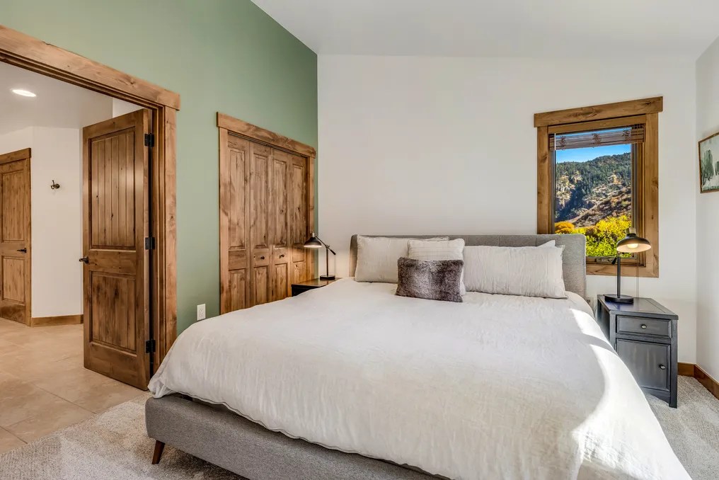 Glenwood Canyon Resort #2